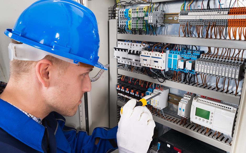 cherche électricien Écouen